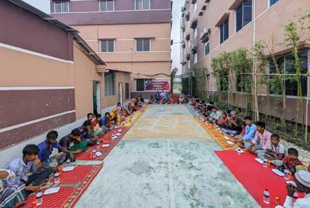 South Asia Business Club, University of South Asia distributed IFTAR to the university staff and poor people around the campus on April 01, 2024.